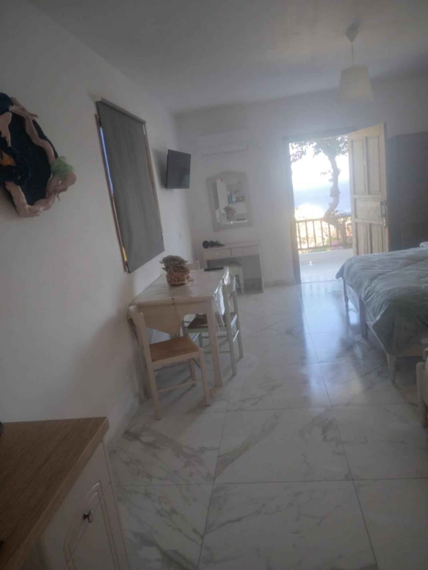 Maria Apartments 아무피 외부 사진